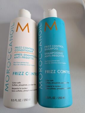 Moroccanoil Frizz Control Shampoo & Conditioner Set